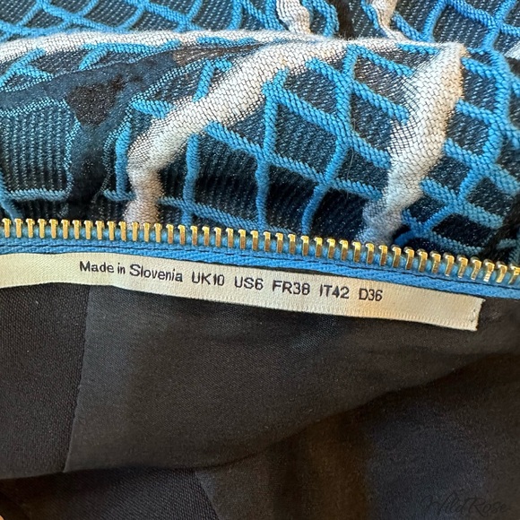 ROLAND MOURET “BANCROFT” BLUE GEOMETRIC PRINT EMBROIDERED MIDI PENCIL DRESS SZ 6 - Picture 14 of 15